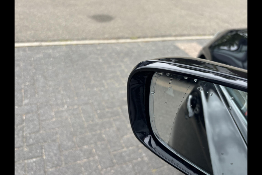 BMW 3 Serie Touring 330e M SPORT | LASER LED | 360 CAMERA | ELECTR STOELEN | LEDER | HEAD UP | PANORAMADAK| DODE HOEK | STUURWIEL EN STOEL VERW. | TREKHAAK | DEALER ONDERHOUDEN