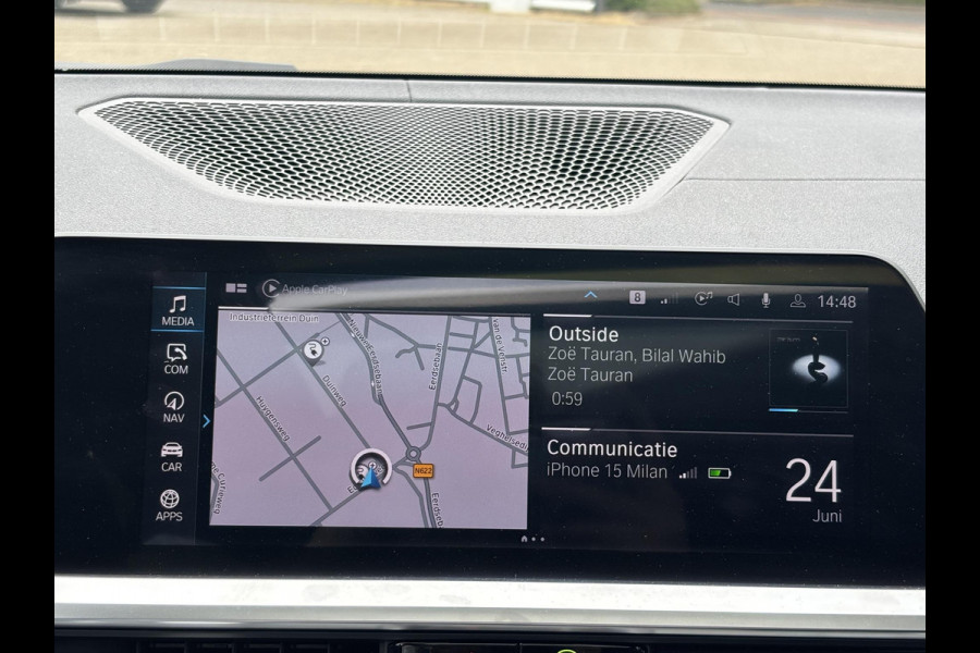 BMW 3 Serie Touring 330e M SPORT | LASER LED | 360 CAMERA | ELECTR STOELEN | LEDER | HEAD UP | PANORAMADAK| DODE HOEK | STUURWIEL EN STOEL VERW. | TREKHAAK | DEALER ONDERHOUDEN