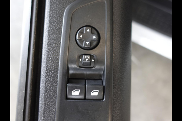 Opel Vivaro L2H1 Edition 145PK Automaat Airco Navigatie Bluetooth