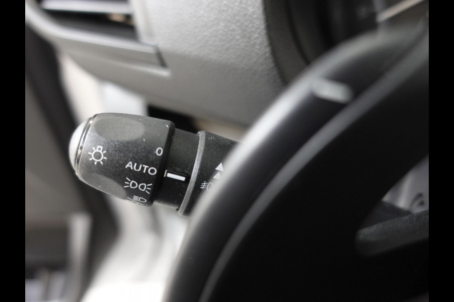 Opel Vivaro L2H1 Edition 145PK Automaat Airco Navigatie Bluetooth