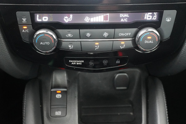 Nissan QASHQAI BWJ 2019 | N-Connecta | NWE APK | PANO DAK | CLIMA | 18'' LMV | NAVI | CAMERA