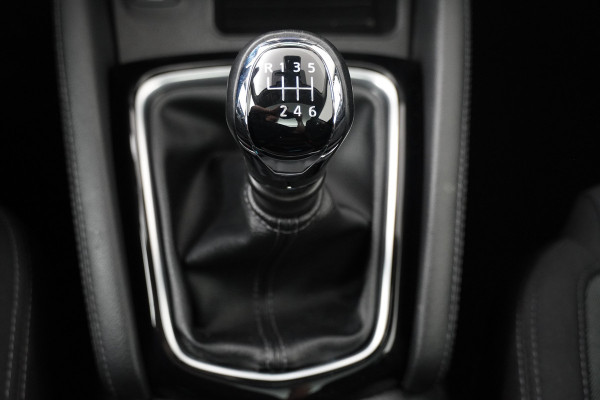 Nissan QASHQAI BWJ 2019 | N-Connecta | NWE APK | PANO DAK | CLIMA | 18'' LMV | NAVI | CAMERA