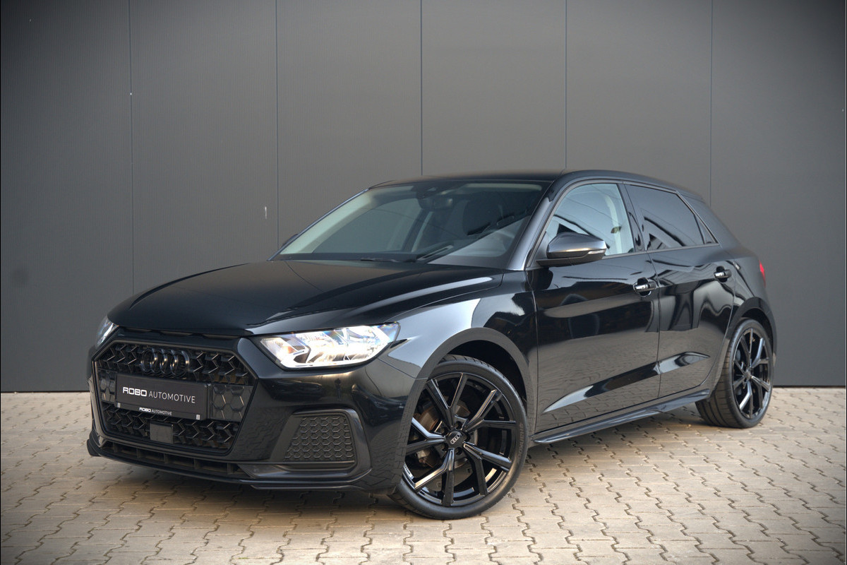 Audi A1 Sportback 25 TFSI epic | Navigatie | Cruise Control | Apple Carplay | LED | Digitaal Dash | Lichtmetalen Velgen | Bluetooth | Airco | Centrale Deurvergrendeling | Elektrische Ramen | BTW Audi A1 Sportback 25 TFSI epic | Navigatie | Cruise Control | Apple Carplay | LED | Digitaal Dash | Lichtmetalen Velgen | Bluetooth | Airco | Centrale Deurvergrendeling | Elektrische Ramen | BTW
