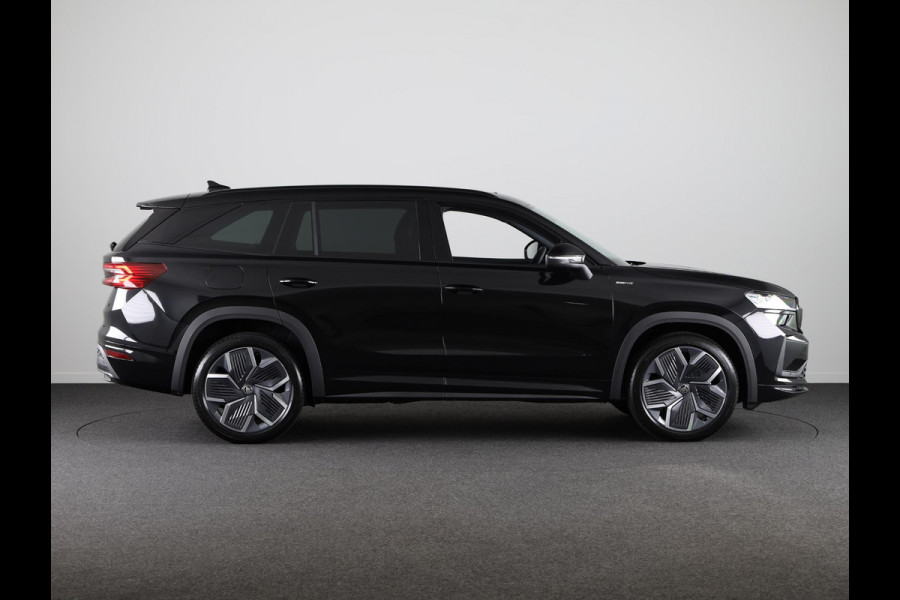 Škoda Kodiaq Sportline Business 1.5 TSI PHEV 204pk | Panoramadak | Trekhaak | 20 inch | 360° camera | Canton Sound System