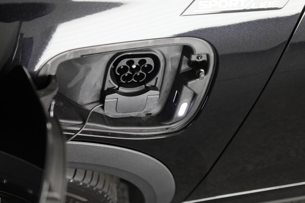 Škoda Kodiaq Sportline Business 1.5 TSI PHEV 204pk | Panoramadak | Trekhaak | 20 inch | 360° camera | Canton Sound System