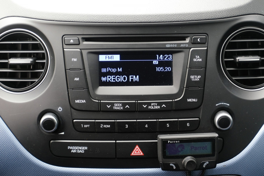 Hyundai i10 BWJ 2017 | 1.0i 66PK i-Motion Comfort | CLIMA | CRUISE | RADIO/CD | EL RAMEN | EL SPIEGELS |