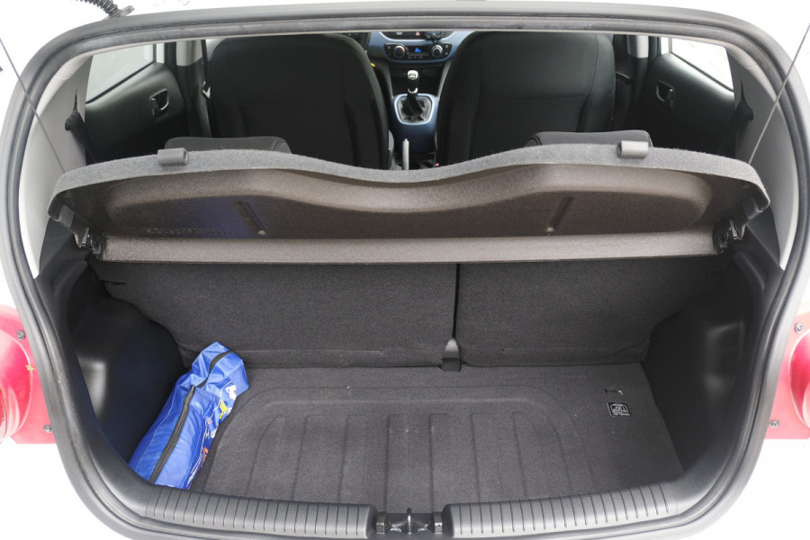 Hyundai i10 BWJ 2017 | 1.0i 66PK i-Motion Comfort | CLIMA | CRUISE | RADIO/CD | EL RAMEN | EL SPIEGELS |