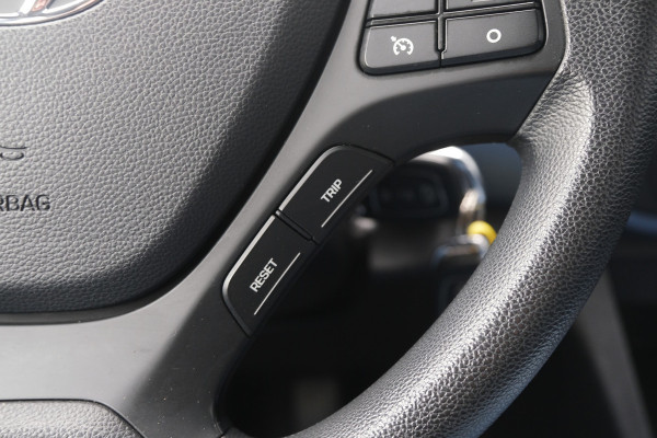 Hyundai i10 BWJ 2017 | 1.0i 66PK i-Motion Comfort | CLIMA | CRUISE | RADIO/CD | EL RAMEN | EL SPIEGELS |