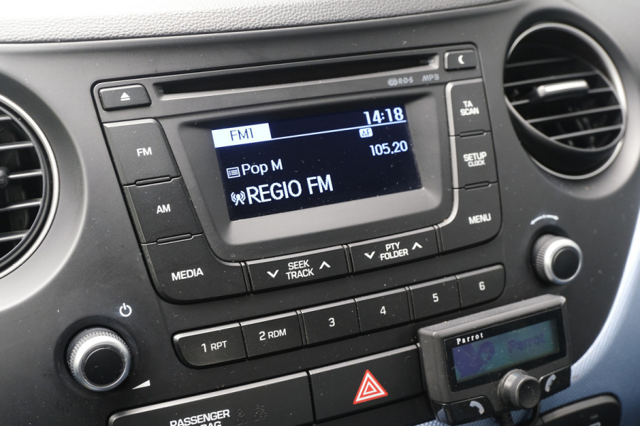Hyundai i10 BWJ 2017 | 1.0i 66PK i-Motion Comfort | CLIMA | CRUISE | RADIO/CD | EL RAMEN | EL SPIEGELS |