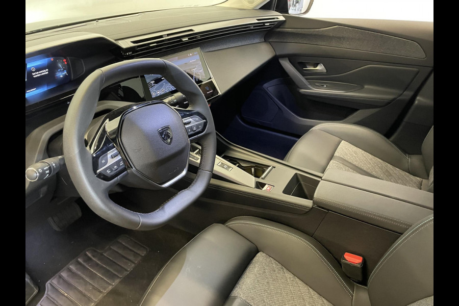 Peugeot 408 1.2 PureTech Allure Pack 130 Automaat | Comfort Pakket, Ergo comfort stoel , Electrische stoelverstelling LV, stoelverwarming | Camera | Navigatie | Climate Control | Dab | Led | Parkeer sensoren