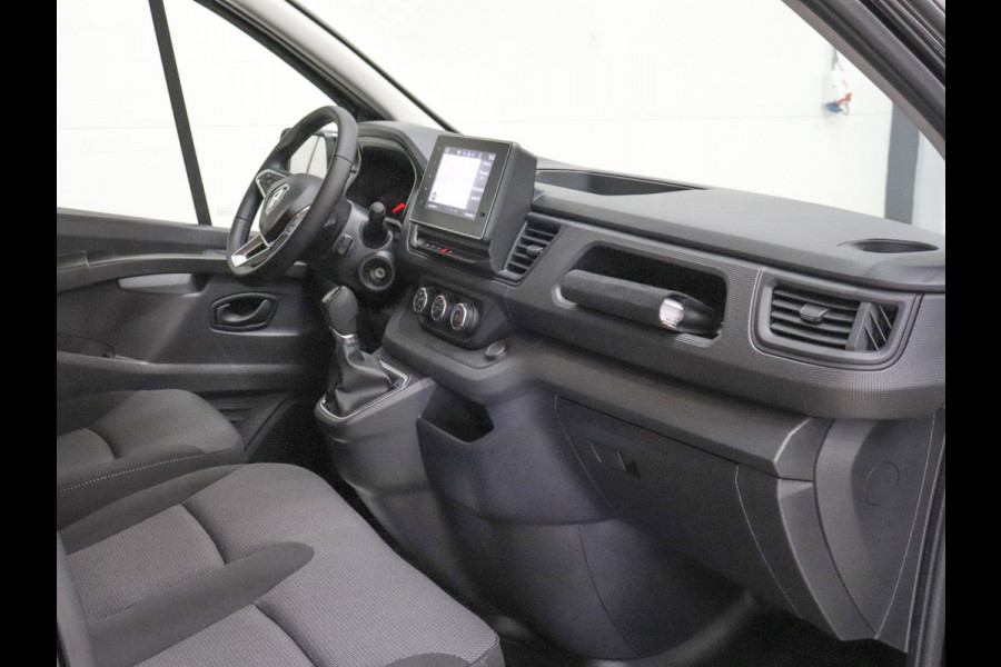 Renault Trafic 2.0 Blue dCi 150PK T30 L2H1 Advance Automaat Renault Trafic 2.0 Blue dCi 150PK T30 L2H1 Advance Airco Bluetooth Cruise PDC Trekhaak