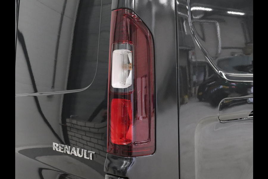 Renault Trafic 2.0 Blue dCi 150PK T30 L2H1 Advance Automaat Renault Trafic 2.0 Blue dCi 150PK T30 L2H1 Advance Airco Bluetooth Cruise PDC Trekhaak