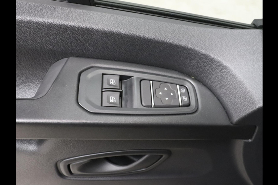 Renault Trafic 2.0 Blue dCi 150PK T30 L2H1 Advance Automaat Renault Trafic 2.0 Blue dCi 150PK T30 L2H1 Advance Airco Bluetooth Cruise PDC Trekhaak