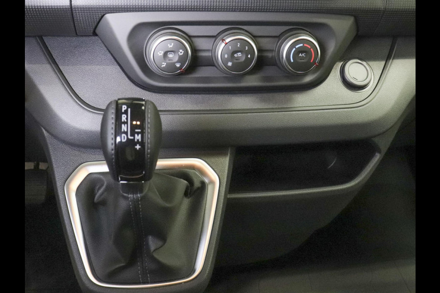 Renault Trafic 2.0 Blue dCi 150PK T30 L2H1 Advance Automaat Renault Trafic 2.0 Blue dCi 150PK T30 L2H1 Advance Airco Bluetooth Cruise PDC Trekhaak