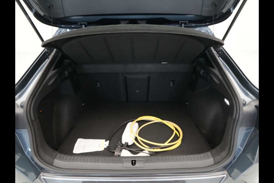 CUPRA Formentor 1.4 TSI 204pk e-Hybrid Adrenaline Trekhaak Stoelverwarming Acc Navigatie