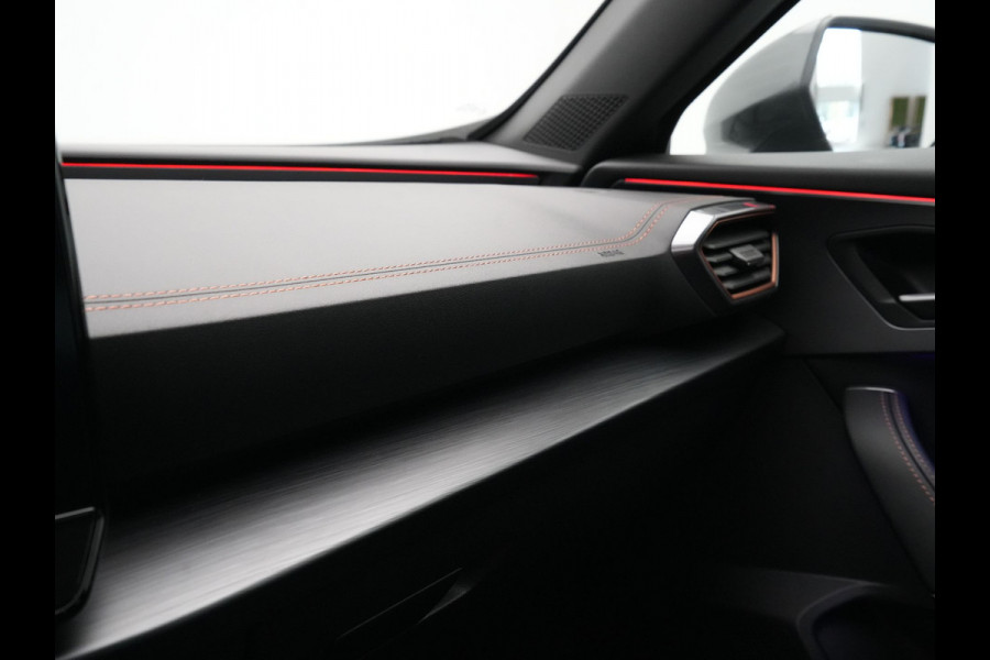 CUPRA Formentor 1.4 TSI 204pk e-Hybrid Adrenaline Trekhaak Stoelverwarming Acc Navigatie