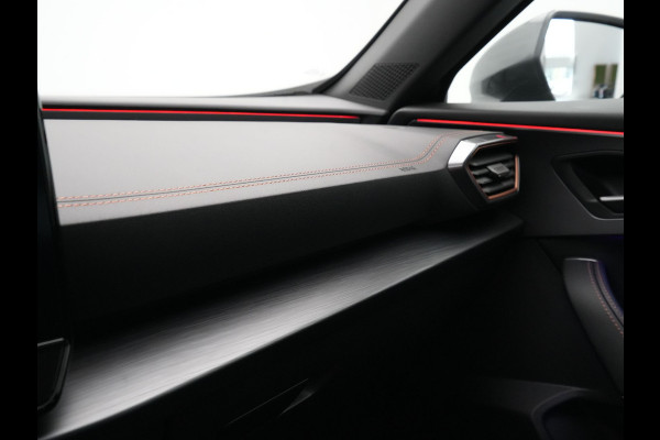 CUPRA Formentor 1.4 TSI 204pk e-Hybrid Adrenaline Trekhaak Stoelverwarming Acc Navigatie