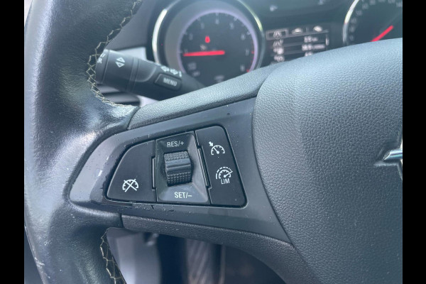 Opel Astra 1.2 Edition / camera / navigatie / trekhaak