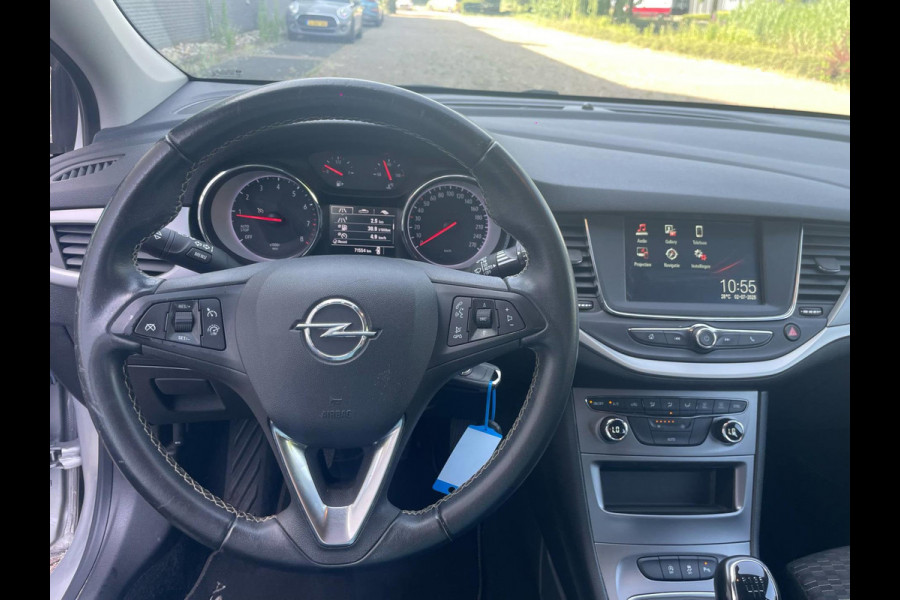 Opel Astra 1.2 Edition / camera / navigatie / trekhaak
