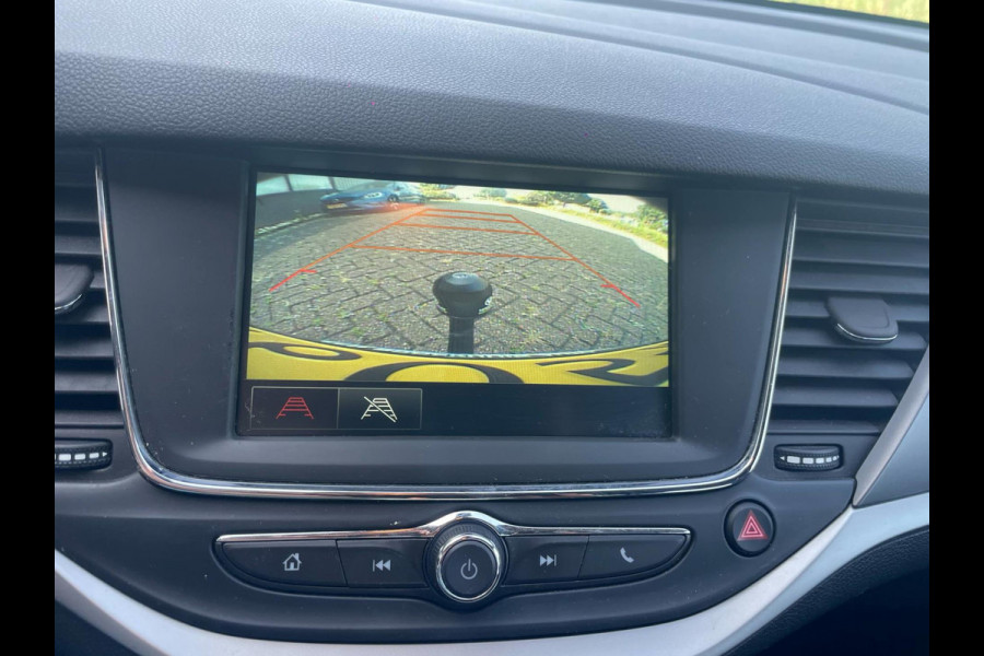 Opel Astra 1.2 Edition / camera / navigatie / trekhaak