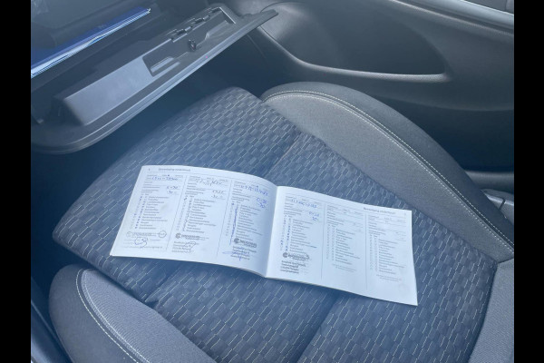 Opel Astra 1.2 Edition / camera / navigatie / trekhaak