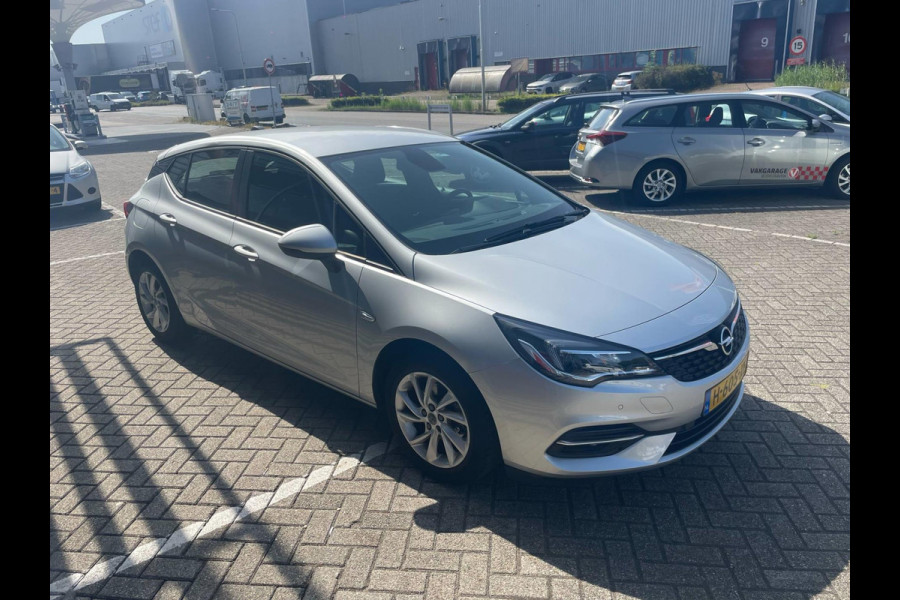 Opel Astra 1.2 Edition / camera / navigatie / trekhaak