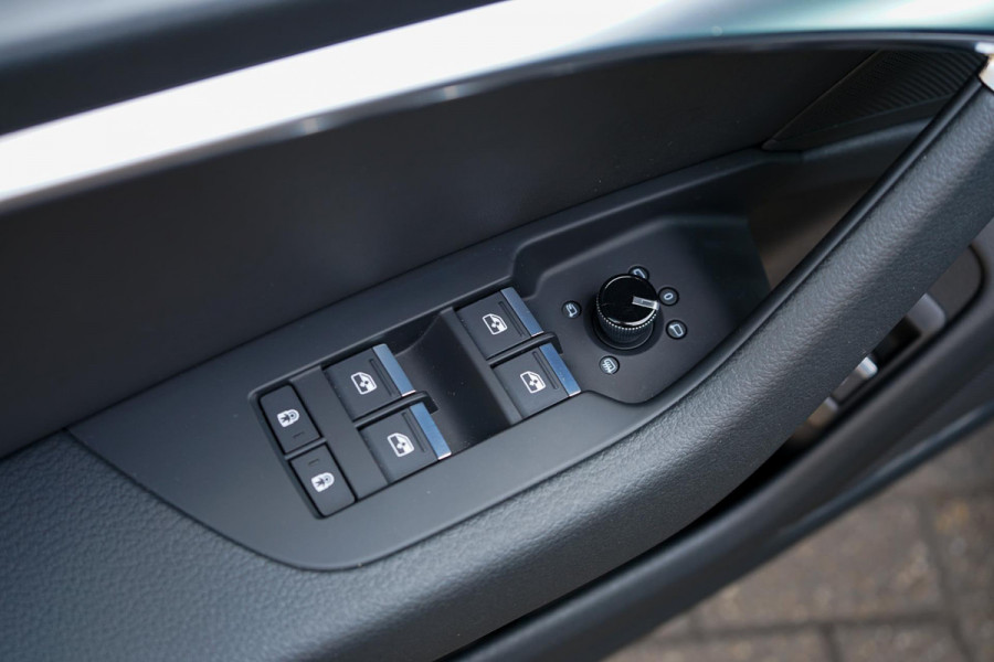 Audi A6 Avant 55 TFSI e quattro Competition | Bang & Olufsen | Head-Up | Adaptive Cruise | S-Line | Carplay/Android auto