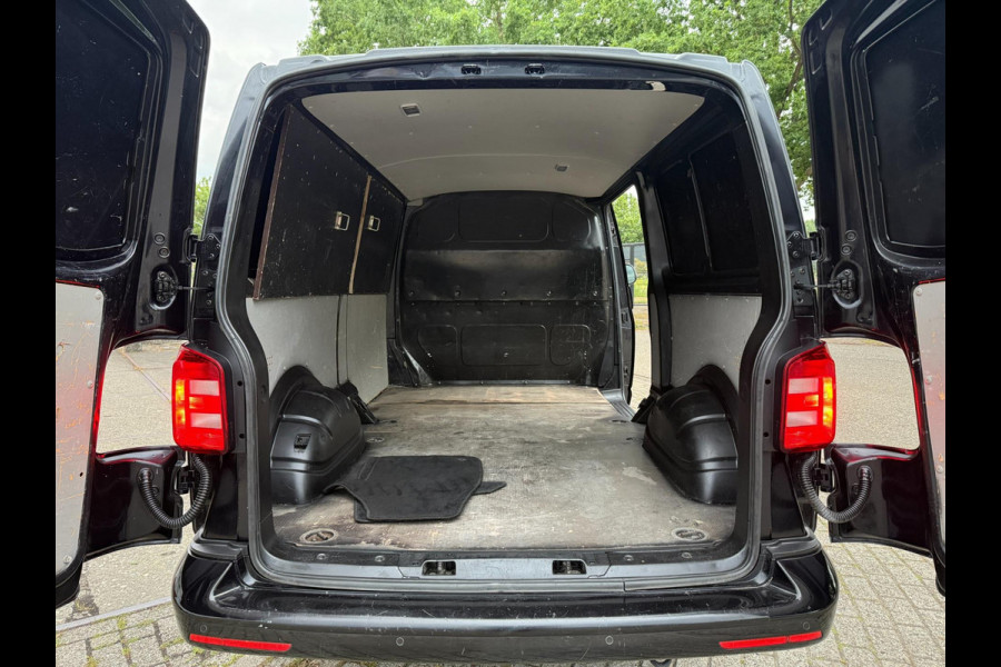 Volkswagen Transporter 2.0 TDI 2018 204PK! L2 LANG ACC LEDER CARPLAY NAP