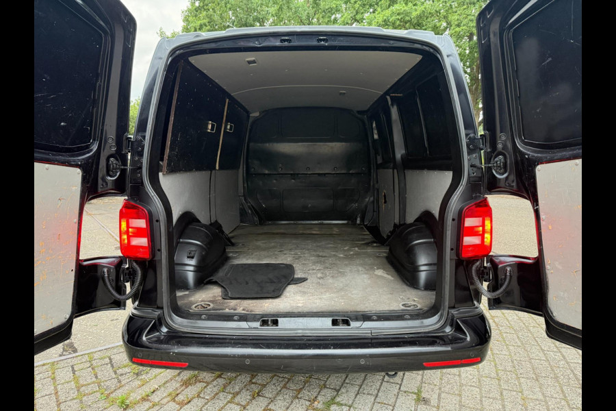 Volkswagen Transporter 2.0 TDI 2018 204PK! L2 LANG ACC LEDER CARPLAY NAP
