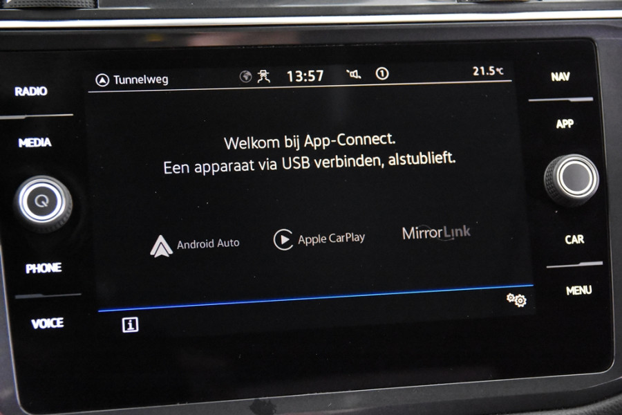 Volkswagen Tiguan Allspace 2.0 TDI Comfortline *1ste Eigenaar*Panoramadak*Trekhaak*
