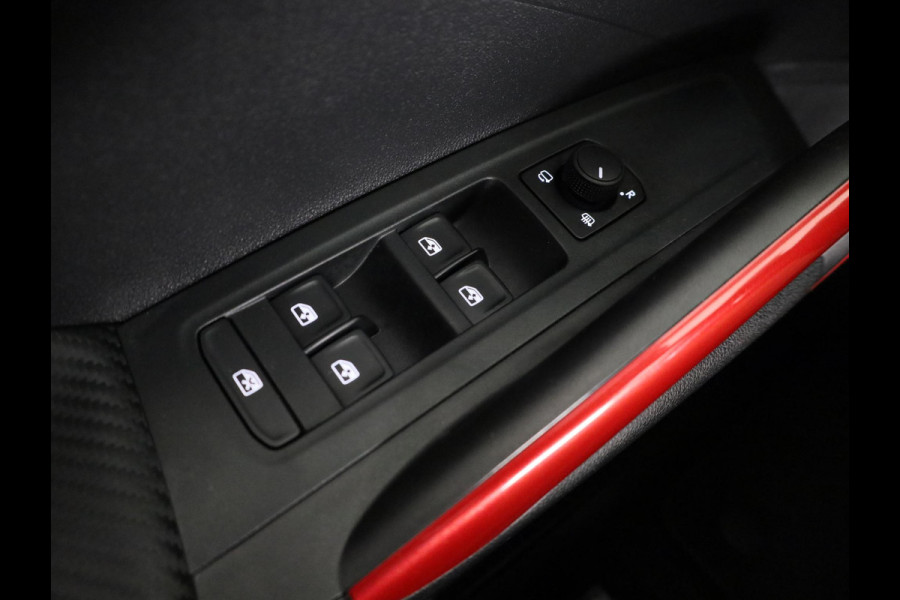 Škoda Fabia 1.0 TSI Monte Carlo 115 pk Automaat (DSG) | Verlengde garantie | Navigatie via App | Parkeersensoren | Achteruitrijcamera | Stoelverwarming | Apple Carplay/Android Auto |