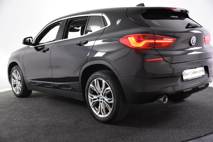BMW X2 sDrive18i Sport-Line *1ste Eigenaar*Panoramadak*Navigatie*