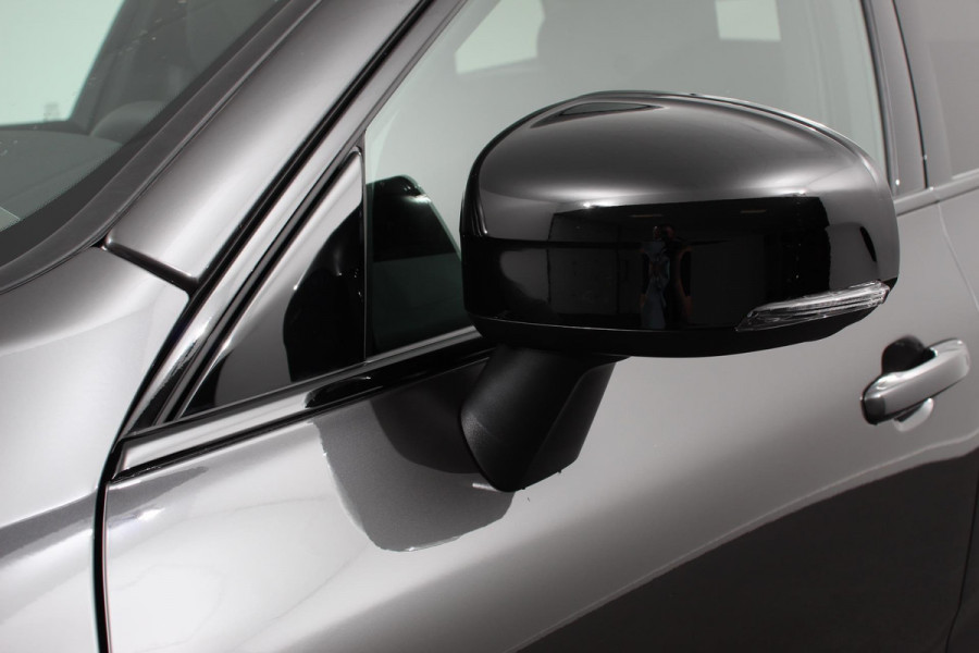 Volvo XC60 2.0 T6 Plug-in hybrid AWD Plus Dark Volvo XC60 2.0 Recharge T6 AWD Plus Dark | Leder | Navigatie | Google | Harman Kardon | Panorama dak | Lichtmetalen Velgen 19" | Dab | Stoelverwarming | Camera | Led