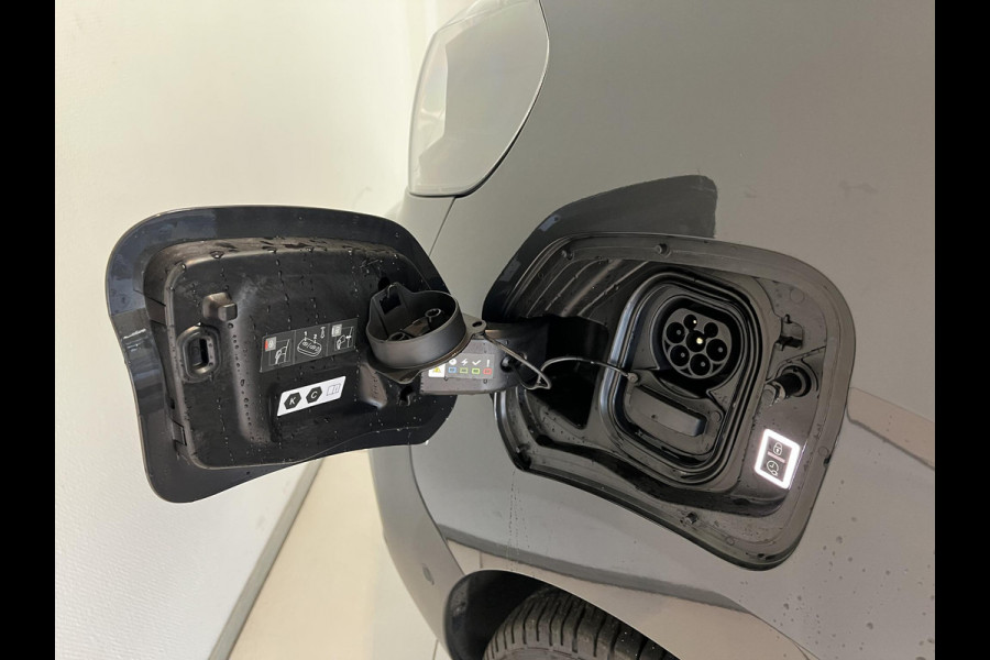 Citroën ë-Jumpy L2 75 kWh | Betimmering | Camera | Apple Carplay | Dynamic Surround View | Parkeersensoren voor en achter