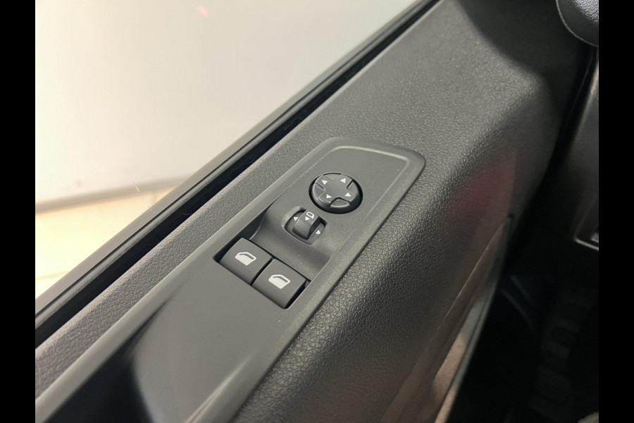 Citroën ë-Jumpy L2 75 kWh | Betimmering | Camera | Apple Carplay | Dynamic Surround View | Parkeersensoren voor en achter