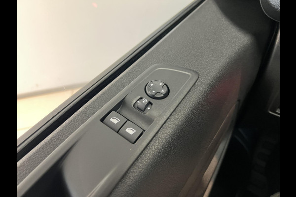 Citroën ë-Jumpy L2 75 kWh | Betimmering | Camera | Apple Carplay | Dynamic Surround View | Parkeersensoren voor en achter