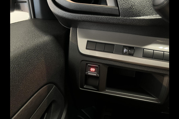 Citroën ë-Jumpy L2 75 kWh | Betimmering | Camera | Apple Carplay | Dynamic Surround View | Parkeersensoren voor en achter