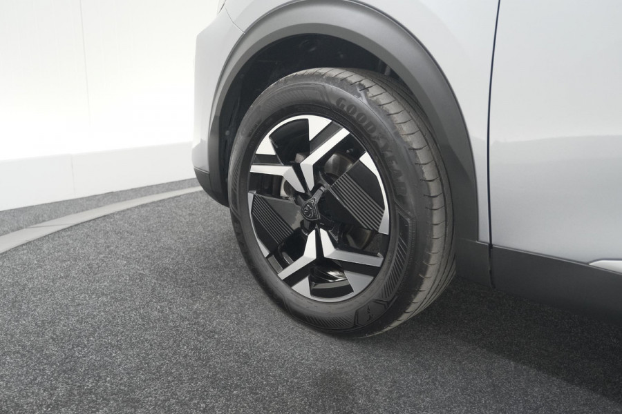 Peugeot 2008 PureTech 130 EAT8 Allure | Camera | Navigatie | Parkeersensoren | Apple Carplay