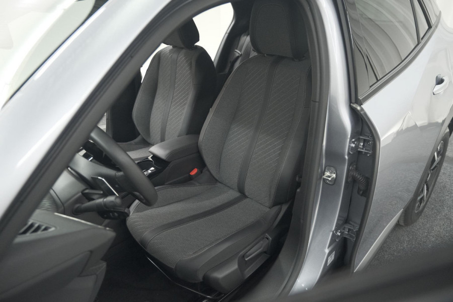 Peugeot 2008 PureTech 130 EAT8 Allure | Camera | Navigatie | Parkeersensoren | Apple Carplay