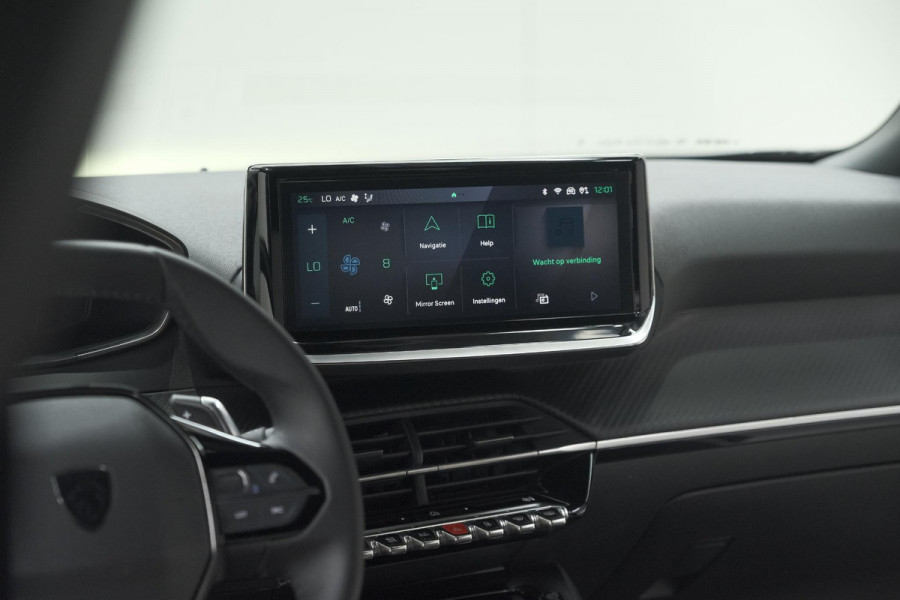 Peugeot 2008 PureTech 130 EAT8 Allure | Camera | Navigatie | Parkeersensoren | Apple Carplay