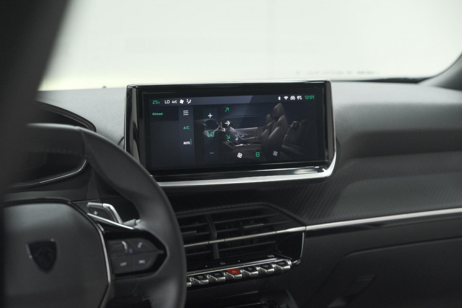 Peugeot 2008 PureTech 130 EAT8 Allure | Camera | Navigatie | Parkeersensoren | Apple Carplay