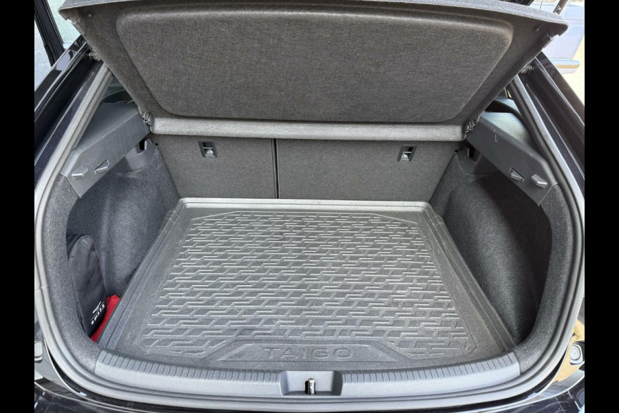 Volkswagen Taigo 1.0 TSI R-Line Business