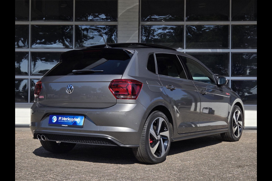 Volkswagen Polo 2.0 TSI GTI | PANORAMA | CAMERA | BEATS | STOELVERWARMING | LED PLUS |