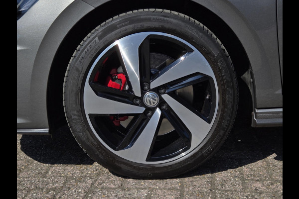 Volkswagen Polo 2.0 TSI GTI | PANORAMA | CAMERA | BEATS | STOELVERWARMING | LED PLUS |