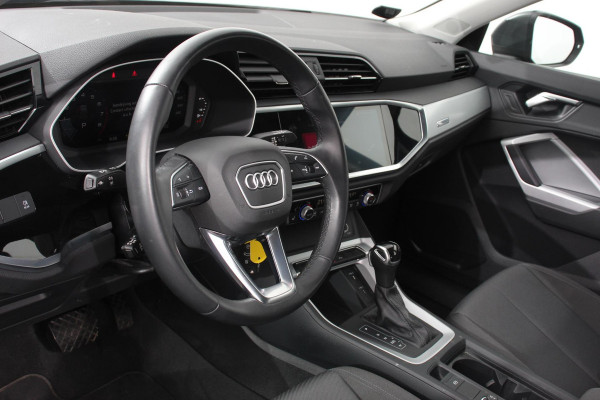 Audi Q3 35 TFSI 150pk Advanced S-Tronic | Navigatie | Apple Carplay/Android Auto | Climate Control | Parkeer sensoren | Adaptive Cruise Control | Led | Digitale Cockpit