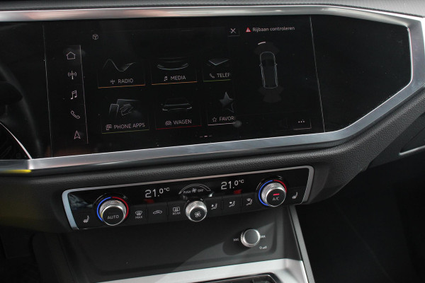 Audi Q3 35 TFSI 150pk Advanced S-Tronic | Navigatie | Apple Carplay/Android Auto | Climate Control | Parkeer sensoren | Adaptive Cruise Control | Led | Digitale Cockpit