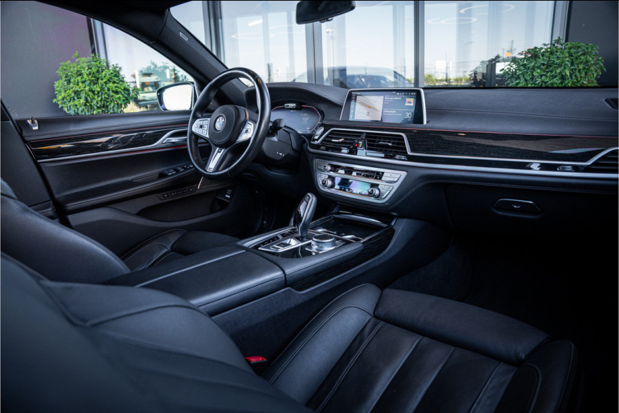 BMW 7 Serie 745e - M Sport | Panorama | H&K | Massage | 360 Camera
