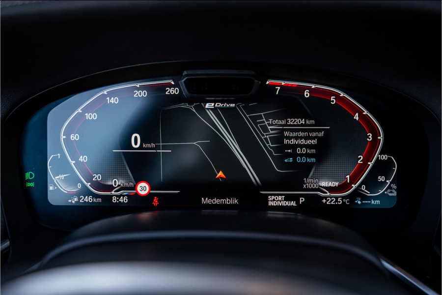 BMW 7 Serie 745e - M Sport | Panorama | H&K | Massage | 360 Camera