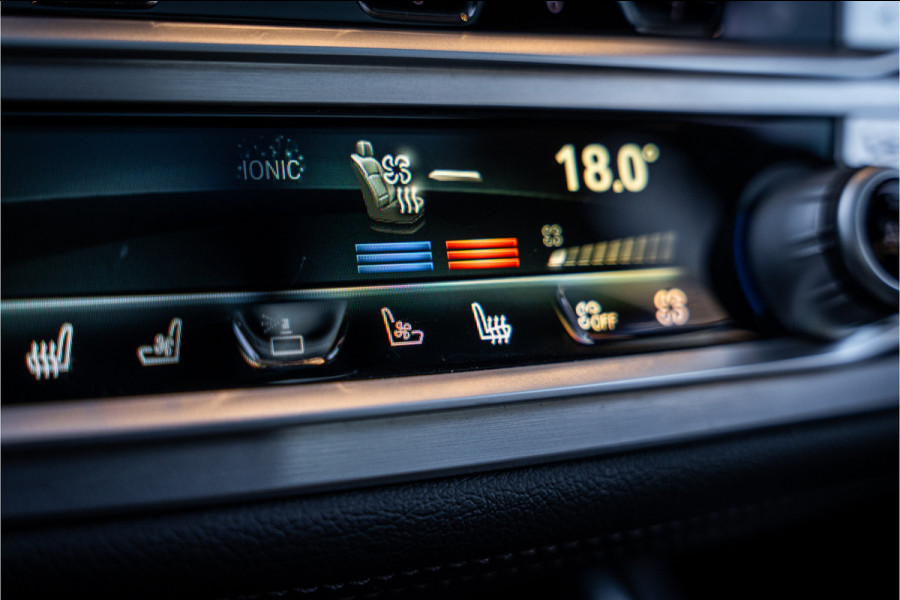 BMW 7 Serie 745e - M Sport | Panorama | H&K | Massage | 360 Camera