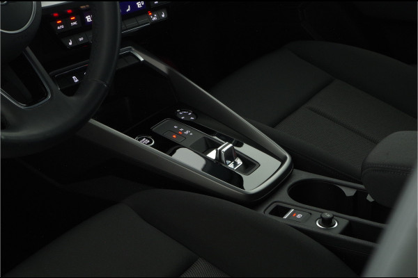 Audi A3 Sportback 30 TFSI Pro Line > Stoelverwarming/Cruise/Apple Carplay/Android Auto...